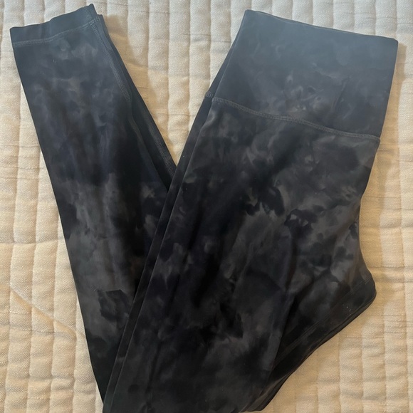 Lululemon Athletica Dark Gray Leggings - Picture 4 of 6